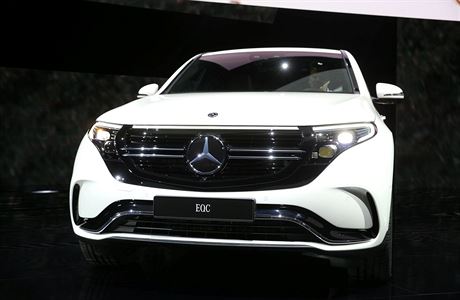 Mercedes pedstavil své nové elektrické SUV.