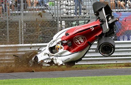 Nehoda Marcuse Ericssona pi tréninku ped Velkou cenou Itálie formule 1.