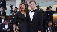 Tim Blake Nelson a Lisa Benavideová na filmovém festivalu v Benátkách.