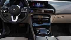 Mercedes pedstavil své nové elektrické SUV.