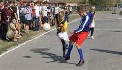 Terezínský fotbal znovu oívá. koláci hrají v historických dresech u kasáren,...