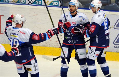 Utkn 1. kola hokejov extraligy: Pirti Chomutov - HC Kometa Brno, 15. z...