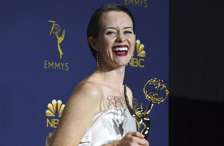 Ceny Emmy 2018. Claire Foyov� (Koruna), nejlep�� here�ka v hlavn� roli v...