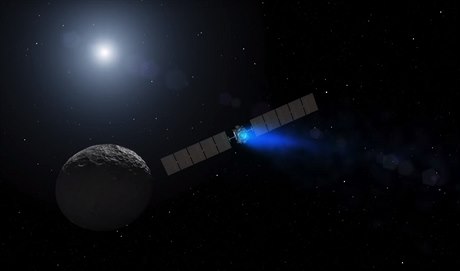 Vesmírná sonda Dawn, která zkoumá planetku Ceres, koní svou misi.
