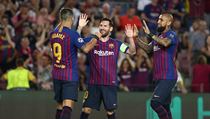 Barcelona v Lize mistr (Suárez, Messi)