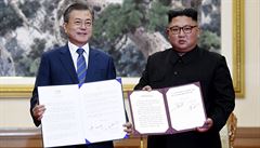 Severokorejský vdce Kim ong-un  a jihokorejský prezident Mun e-in podepsali...