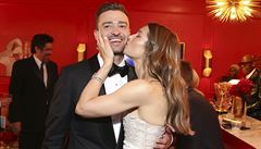 Ceny Emmy 2018. Justin Timberlake a Jessica Bielová v zákulisí.