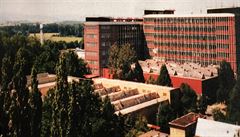 Nové budovy závodu TESLA n. p. Pardubice.
