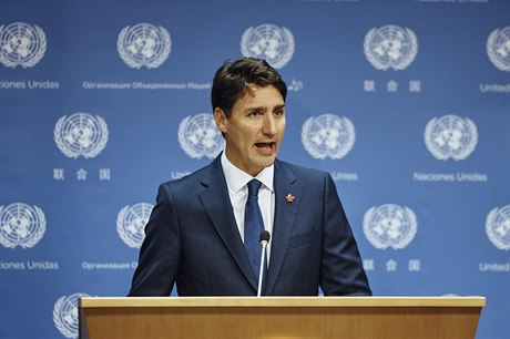 Kanadský premiér Justin Trudeau na tiskové konferenci popel, e by Donald...