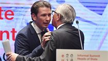 Rakousk kancl Sebastian Kurz a pedseda Evropsk komise Jean-Claude Juncker...