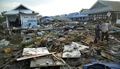 Ostrov Sulawesi zasáhlo zemtesení o síle a 7,5 stupn.