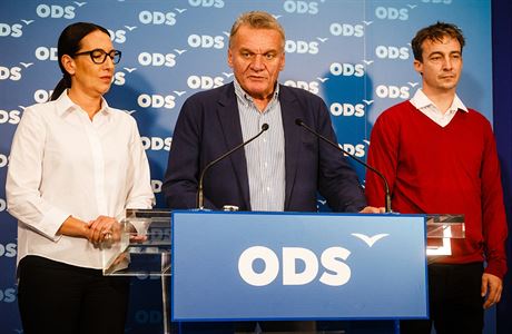 Tiskov konference ODS po schzce se zstupci Pirt.