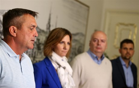 Koali�ní vyjednávání v Brn�. Petr Vok�ál - ANO, Markéta Va�ková - ODS, Oliver...