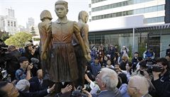 Ósaka a San Francisko jsou ve sporu kvůli soše sexuálních otrokyň japonských vojáků