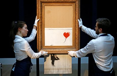 ást Banksyho obrazu Dívka s balonkem byla skartována pímo v aukní síni.