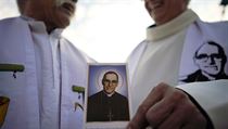 Podle Vatikánu obřadu přihlíželo přes 60 000 lidí, včetně mnoha poutníků ze...