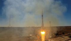 Sojuz se úspěšně dostal na oběžnou dráhu, tříčlenná posádka má na ISS strávit 194 dnů