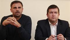 Jiří Zimola a Jan Hamáček na konferenci Zachraňme ČSSD. | na serveru Lidovky.cz | aktuální zprávy