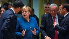 Nmecká kancléka Angela Merkelová debatuje se panlským premiérem Pedro...