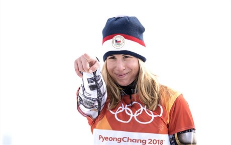 Ester Ledecká Dvojnásobná olympijská vítzka z letoních zimních her v...