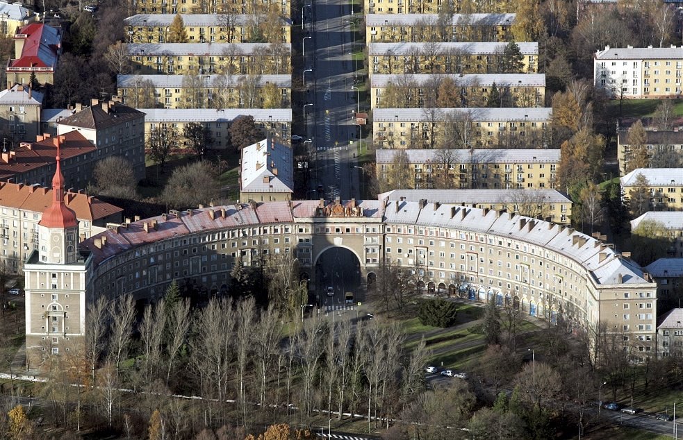 Socialistické m�sto Ostrava-Poruba bylo dílem skupiny architekt� vedených...