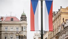 Jsou vlajky v centru Prahy vyvěšené správně nebo špatně?