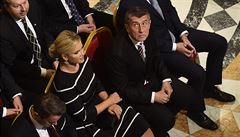 eský premiér Andrej Babi s manelkou Monikou a dalí politici a osobnosti na...