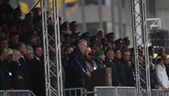 Prezident Zeman pi projevu ped zaátkem vojenské pehlídky pi stém výroí...