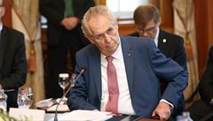 Prezident Zeman přijal na Hradě šéfa NBÚ. Jen pár dní před Mynářovým soudem