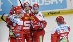 Hokejisté Sparty se radují z výhry nad Kometou Brno.