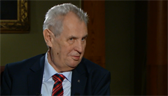 Jgr a Nedvd po boku prezidenta. Zeman pijal nskou vicepremirku