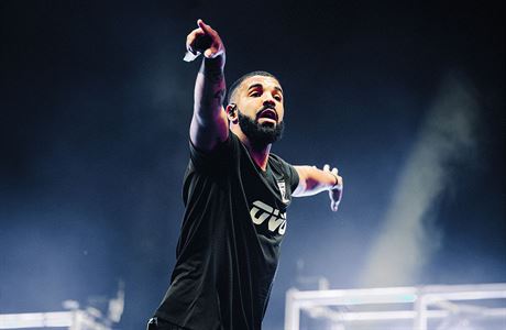 Drake na festivalu Wireless 2018.