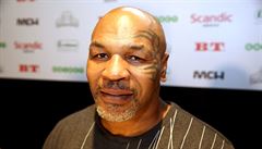 POHLED: Tyson předvedl v Praze mdlý výkon, tak jako kdysi v ringu proti Lewisovi