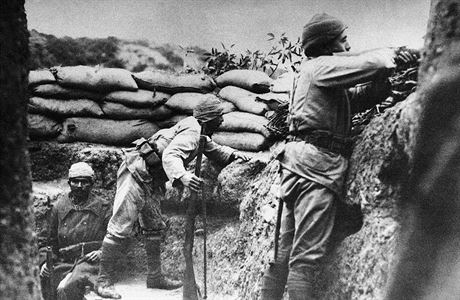 Podcenit soupeře jako v Gallipoli. Pro Churchilla to byla cenná lekce do budoucna