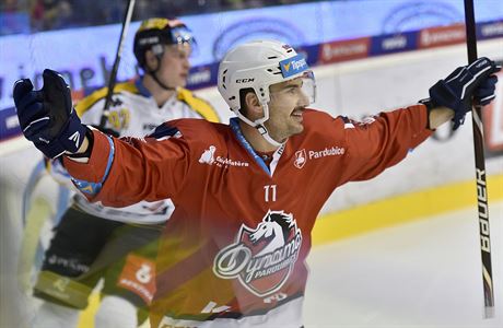 Utkn 16. kola hokejov extraligy: HC Verva Litvnov - HC Dynamo Pardubice, 3....
