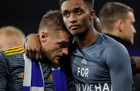 Fotbalist Leicesteru v emotivnm prvnm utkn po mrt svho majitele Viaje...