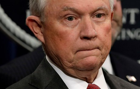 Ministr spravedlnosti USA Jeff Sessions.