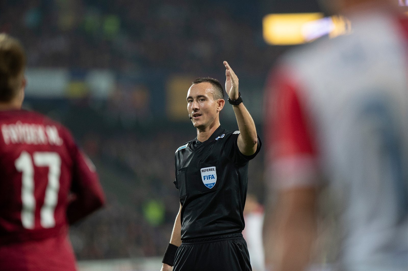 Petr Ardeleánu skandáln� pomohl P�íbrami k záchran� v lize.