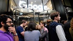 Vlnu nevole spustil lánek NY Times o tom, e Andy Rubin dostal odstupné ve...
