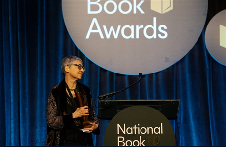 Americkou národní kniní cenu za beletrii získal letos román Sigrid Nunezové...