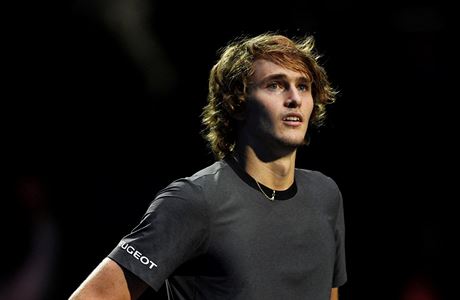 Alexander Zverev neví výhe nad Rogerem Federerem.