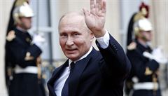 Putin mluvil v Paříži s Trumpem. Průběh diskuse označil ruský prezident za dobrý