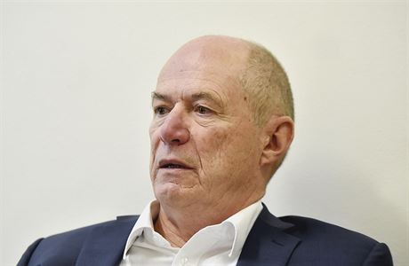 Rektor Ostravské univerzity Jan Lata