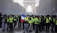 Demonstranti ve lutých vestách opt demonstrovali ve Francii proti zvyování...
