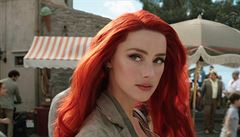 Amber Heardová jako Mera. Snímek Aquaman (2018). Reie: James Wan.