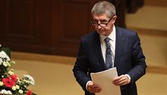 Andrej Babiš na hlasování o nedůvěře vládě v Poslanecké sněmovně.