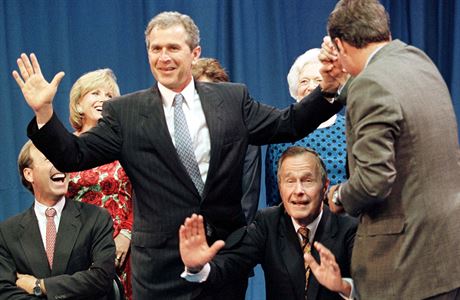 Bval prezident USA George Bush star se svoj rodinou.