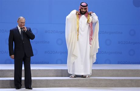 Sadsk korunn prince Salman s Valdimirem Putinem.