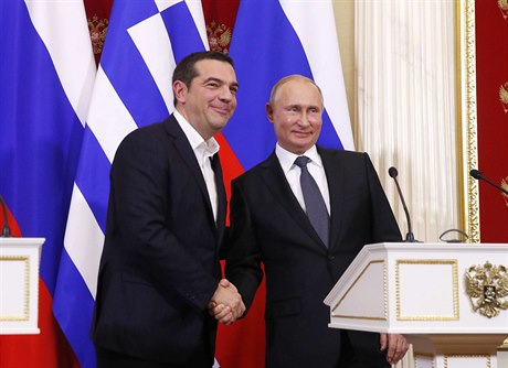 Putin s Tsiprasem koní spory.