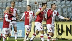 Slavia vyuila pesilovku a pestlela Opavu 3:2, Jablonec smetl Zln